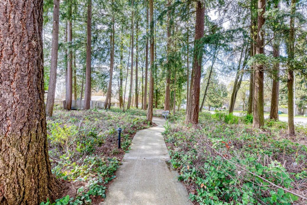 Renton outdoor walkway